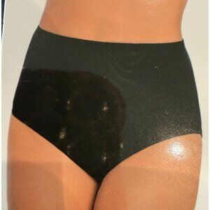 Brand new F·I·T Bundle of 3 High-Waisted Briefs, size 3X